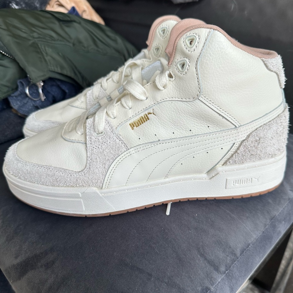 Puma Cream Sneakers High-Top Comfort